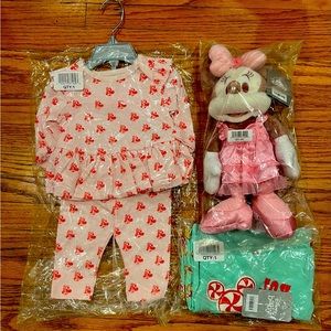 Disney - Infant Outfit Bundle 0-3M & 9-12M